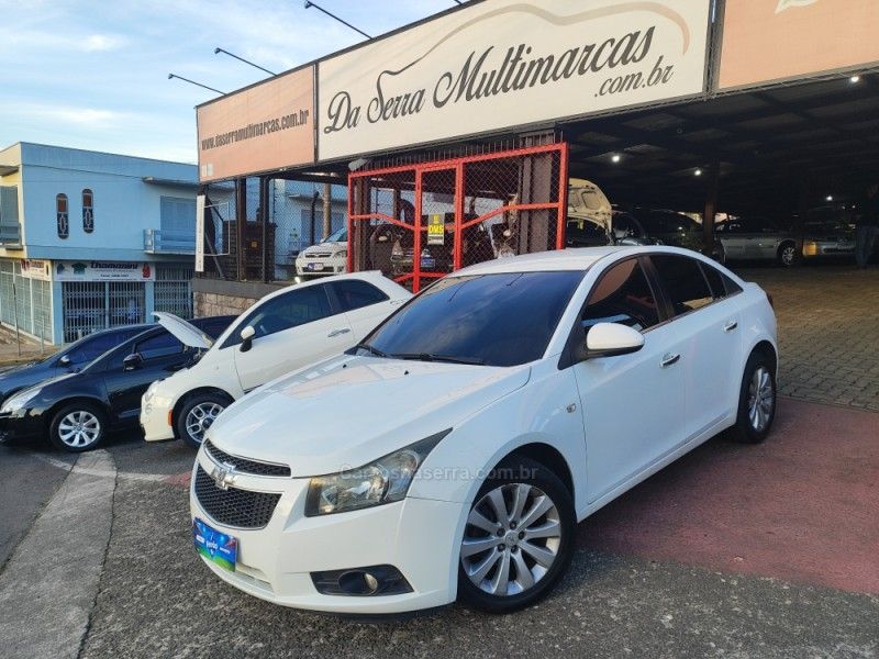 CHEVROLET CRUZE 1.8 LTZ SPORT6 16V 2014/2014 HUBNER MULTIMARCAS FARROUPILHA / Carros no Vale CHEVROLET CRUZE 1.8 LTZ SPORT6 16V 2014/2014 HUBNER MULTIMARCAS FARROUPILHA / Carros no Vale