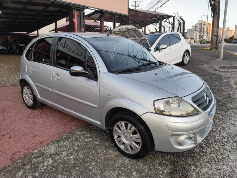 CITROËN C3 1.6 EXCLUSIVE 16V 2008/2009 HUBNER MULTIMARCAS FARROUPILHA / Carros no Vale