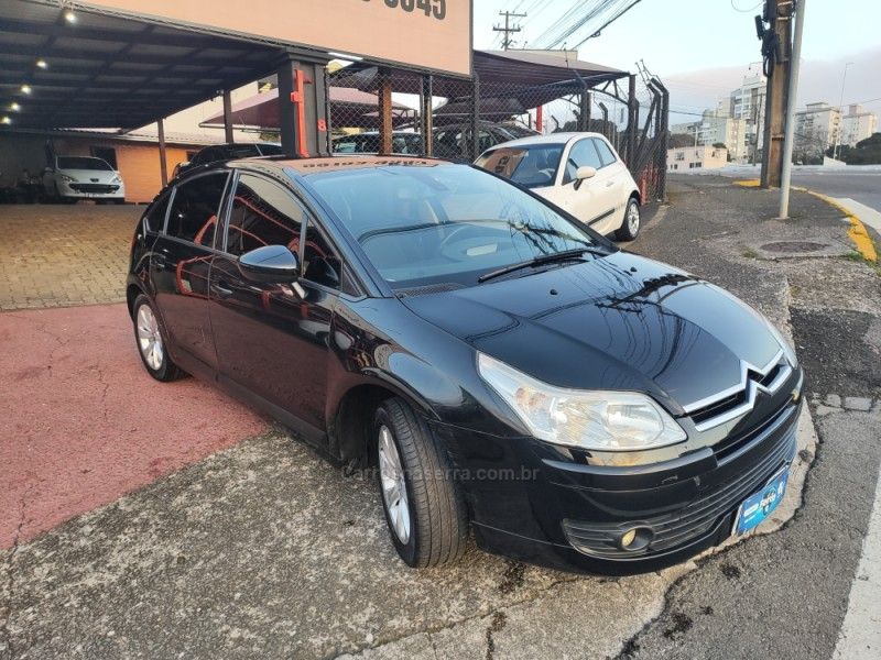 CITROËN C4 2.0 EXCLUSIVE 16V 2011/2012 HUBNER MULTIMARCAS FARROUPILHA / Carros no Vale CITROËN C4 2.0 EXCLUSIVE 16V 2011/2012 HUBNER MULTIMARCAS FARROUPILHA / Carros no Vale