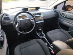 CITROËN C4 2.0 EXCLUSIVE 16V 2011/2012 HUBNER MULTIMARCAS FARROUPILHA / Carros no Vale