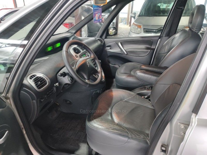 CITROËN XSARA PICASSO 2.0 EXCLUSIVE 16V 2008/2008 HUBNER MULTIMARCAS FARROUPILHA / Carros no Vale