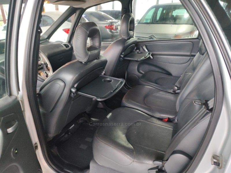 CITROËN XSARA PICASSO 2.0 EXCLUSIVE 16V 2008/2008 HUBNER MULTIMARCAS FARROUPILHA / Carros no Vale