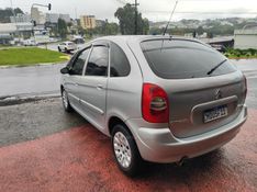 CITROËN XSARA PICASSO 2.0 GLX 16V 2003/2004 HUBNER MULTIMARCAS FARROUPILHA / Carros no Vale