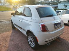 FIAT 500 1.4 CULT 8V 2013/2013 HUBNER MULTIMARCAS FARROUPILHA / Carros no Vale