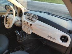 FIAT 500 1.4 CULT 8V 2013/2013 HUBNER MULTIMARCAS FARROUPILHA / Carros no Vale