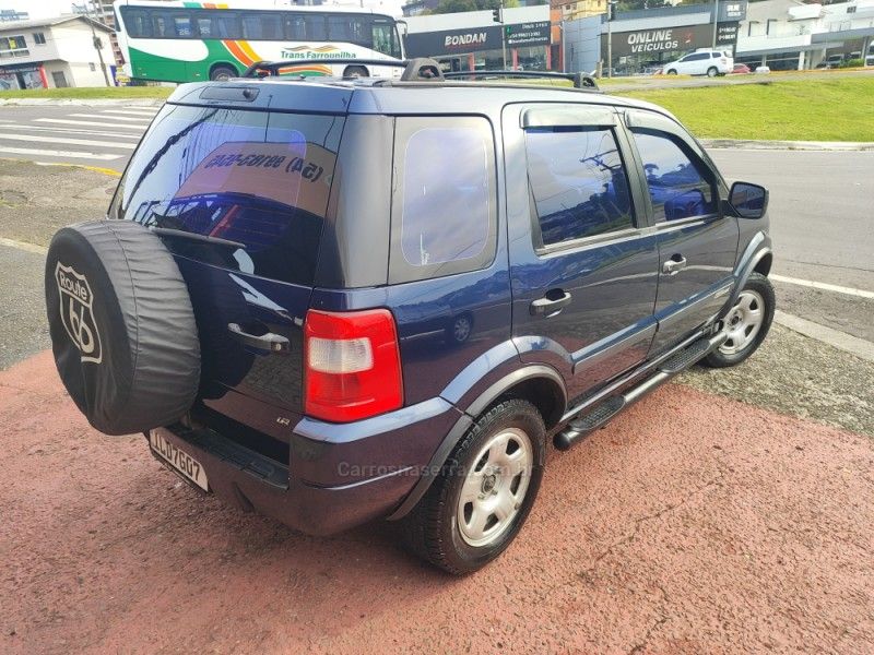 FORD ECOSPORT 1.6 XL 8V 2003/2004 HUBNER MULTIMARCAS FARROUPILHA / Carros no Vale
