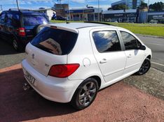PEUGEOT 307 2.0 PRESENCE PACK SEDAN 16V 2010/2010 HUBNER MULTIMARCAS FARROUPILHA / Carros no Vale
