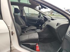 PEUGEOT 308 2.0 ALLURE 16V 2013/2014 HUBNER MULTIMARCAS FARROUPILHA / Carros no Vale