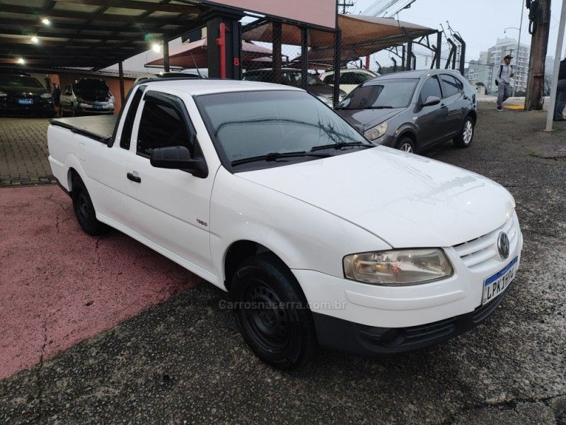 VOLKSWAGEN SAVEIRO 1.6 MI CITY CS 8V G.IV 2009/2010 HUBNER MULTIMARCAS FARROUPILHA / Carros no Vale