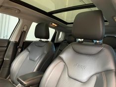 JEEP COMPASS 1.3 T270 TURBO FLEX LIMITED AT6 2023/2023 FÁBIO BERNARDES PORTO ALEGRE / Carros no Vale