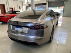TESLA MODEL S ELÉTRICO PLAID 2021/2021 FÁBIO BERNARDES PORTO ALEGRE / Carros no Vale