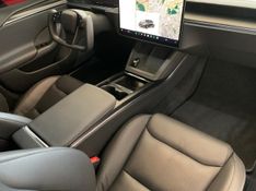 TESLA MODEL S ELÉTRICO PLAID 2021/2021 FÁBIO BERNARDES PORTO ALEGRE / Carros no Vale