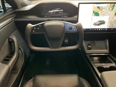 TESLA MODEL S ELÉTRICO PLAID 2021/2021 FÁBIO BERNARDES PORTO ALEGRE / Carros no Vale