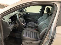 VOLKSWAGEN TAOS 1.4 250 TSI TOTAL FLEX HIGHLINE AUTOMÁTICO 2024/2024 FÁBIO BERNARDES PORTO ALEGRE / Carros no Vale