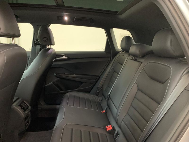 VOLKSWAGEN TAOS 1.4 250 TSI TOTAL FLEX HIGHLINE AUTOMÁTICO 2024/2024 FÁBIO BERNARDES PORTO ALEGRE / Carros no Vale VOLKSWAGEN TAOS 1.4 250 TSI TOTAL FLEX HIGHLINE AUTOMÁTICO 2024/2024 FÁBIO BERNARDES PORTO ALEGRE / Carros no Vale