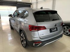 VOLKSWAGEN TAOS 1.4 250 TSI TOTAL FLEX HIGHLINE AUTOMÁTICO 2024/2024 FÁBIO BERNARDES PORTO ALEGRE / Carros no Vale