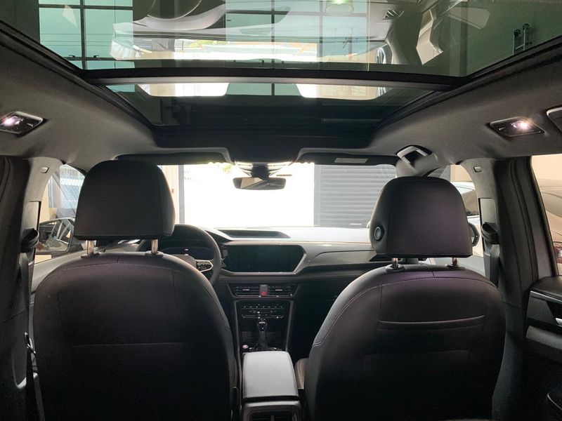 VOLKSWAGEN TAOS 1.4 250 TSI TOTAL FLEX HIGHLINE AUTOMÁTICO 2024/2024 FÁBIO BERNARDES PORTO ALEGRE / Carros no Vale VOLKSWAGEN TAOS 1.4 250 TSI TOTAL FLEX HIGHLINE AUTOMÁTICO 2024/2024 FÁBIO BERNARDES PORTO ALEGRE / Carros no Vale