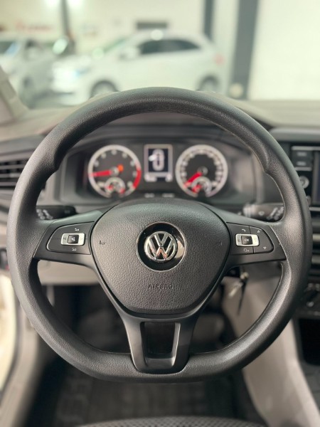 VOLKSWAGEN POLO 1.0 12V 2019/2019 TIAGO AUTOMÓVEIS VENÂNCIO AIRES / Carros no Vale