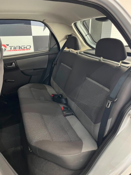 CHEVROLET CELTA 1.0 LS 8V 2013/2013 TIAGO AUTOMÓVEIS VENÂNCIO AIRES / Carros no Vale