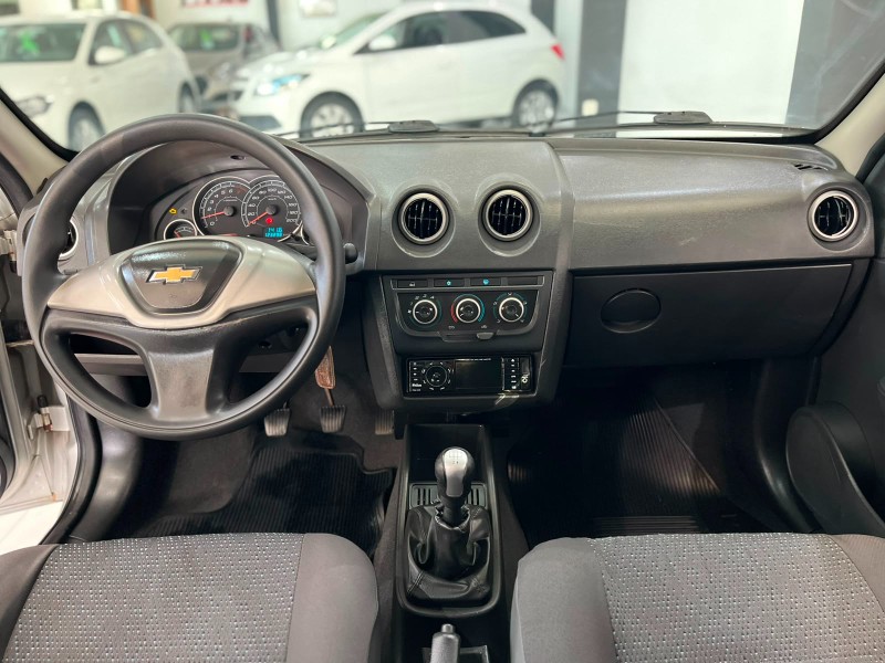 CHEVROLET CELTA 1.0 LS 8V 2013/2013 TIAGO AUTOMÓVEIS VENÂNCIO AIRES / Carros no Vale