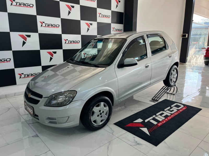 CHEVROLET CELTA 1.0 LS 8V 2013/2013 TIAGO AUTOMÓVEIS VENÂNCIO AIRES / Carros no Vale