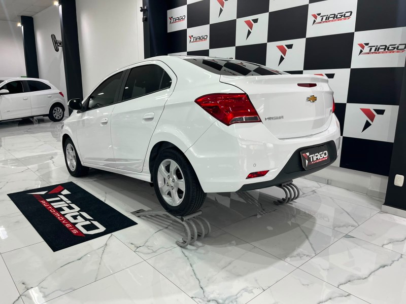 CHEVROLET PRISMA 1.4 LT 8V 2019/2019 TIAGO AUTOMÓVEIS VENÂNCIO AIRES / Carros no Vale