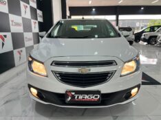 CHEVROLET PRISMA 1.4 LT 2016/2016 TIAGO AUTOMÓVEIS VENÂNCIO AIRES / Carros no Vale