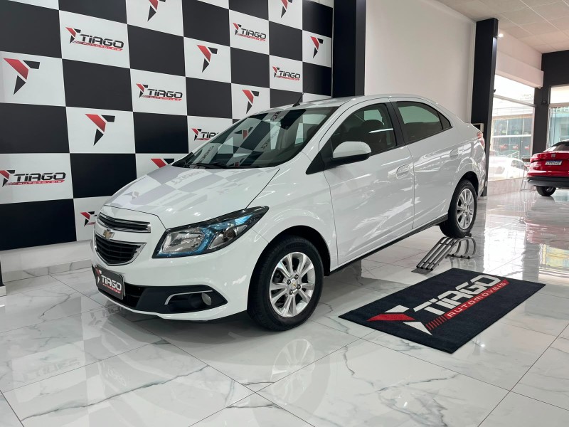 CHEVROLET PRISMA 1.4 LT 2016/2016 TIAGO AUTOMÓVEIS VENÂNCIO AIRES / Carros no Vale