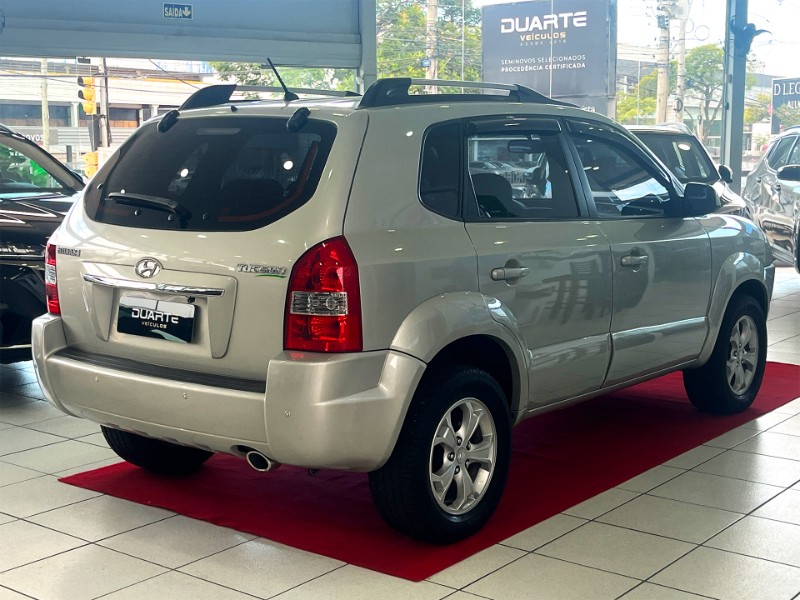 HYUNDAI TUCSON GLS 2.0 16V AUT. 2013/2014 DUARTE VEÍCULOS PORTO ALEGRE / Carros no Vale