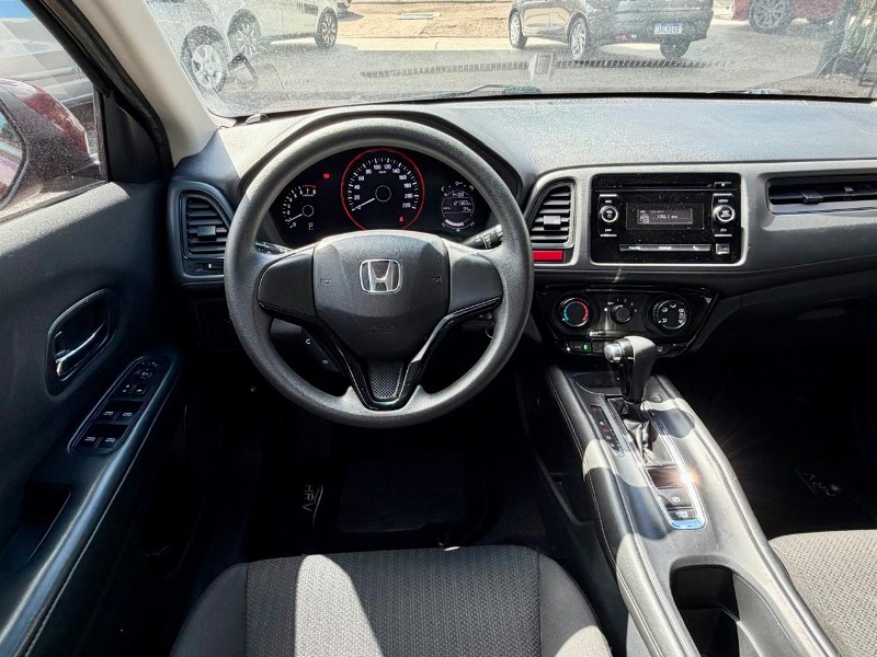 HONDA HR-V LX 1.8 /2016 AR MULTIMARCAS VENÂNCIO AIRES / Carros no Vale