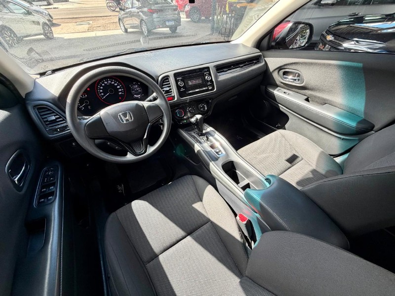 HONDA HR-V LX 1.8 /2016 AR MULTIMARCAS VENÂNCIO AIRES / Carros no Vale