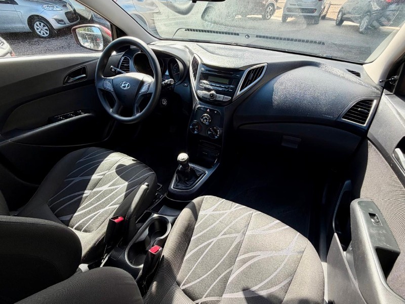 HYUNDAI HB20 1.0 COMFORT /2014 AR MULTIMARCAS VENÂNCIO AIRES / Carros no Vale