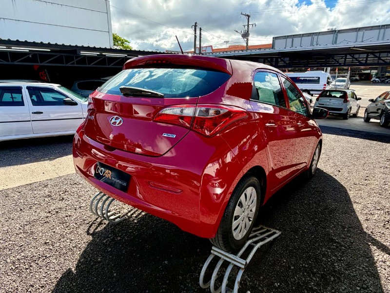 HYUNDAI HB20 1.0 COMFORT /2014 AR MULTIMARCAS VENÂNCIO AIRES / Carros no Vale
