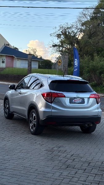 HONDA HR-V 1.5 DI I-VTEC EXL CVT 2016/2016 NEURI VEÍCULOS LAJEADO / Carros no Vale HONDA HR-V 1.5 DI I-VTEC EXL CVT 2016/2016 NEURI VEÍCULOS LAJEADO / Carros no Vale