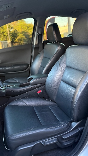 HONDA HR-V 1.5 DI I-VTEC EXL CVT 2016/2016 NEURI VEÍCULOS LAJEADO / Carros no Vale HONDA HR-V 1.5 DI I-VTEC EXL CVT 2016/2016 NEURI VEÍCULOS LAJEADO / Carros no Vale