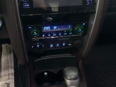 TOYOTA HILUX SW4 2.8 SRX 7 LUGARES 16V /2016 NEURI VEÍCULOS LAJEADO / Carros no Vale