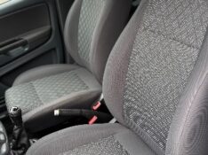 VOLKSWAGEN FOX 1.0 MI TRENDLINE 8V FLEX 4P MANUAL 2017/2017 NEURI VEÍCULOS LAJEADO / Carros no Vale