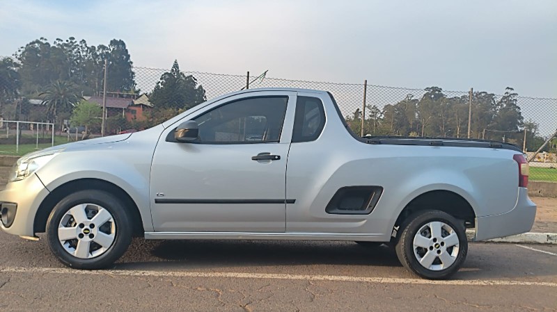 CHEVROLET MONTANA LS 1.4 ECONOFLEX 8V 2P 2011/2011 ADRIANO VEÍCULOS CRUZEIRO DO SUL / Carros no Vale