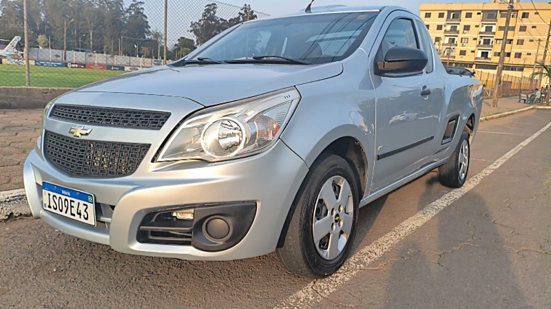 CHEVROLET MONTANA LS 1.4 ECONOFLEX 8V 2P 2011/2011 ADRIANO VEÍCULOS CRUZEIRO DO SUL / Carros no Vale