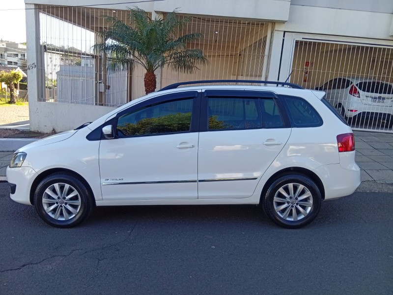 VOLKSWAGEN SPACEFOX SPORTLINE 2011/2012 ALTERNATIVA VEÍCULOS LAJEADO / Carros no Vale