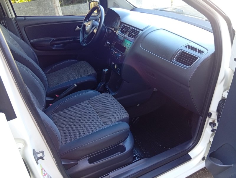 VOLKSWAGEN SPACEFOX SPORTLINE 2011/2012 ALTERNATIVA VEÍCULOS LAJEADO / Carros no Vale