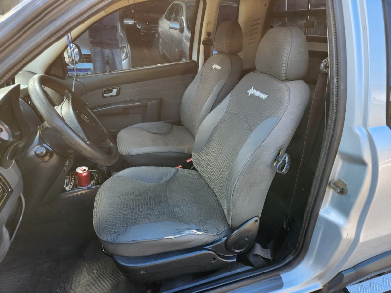 FIAT STRADA ADVENTURE 1.8 LOCKER CE 2011/2011 TS VEÍCULOS ANTA GORDA / Carros no Vale