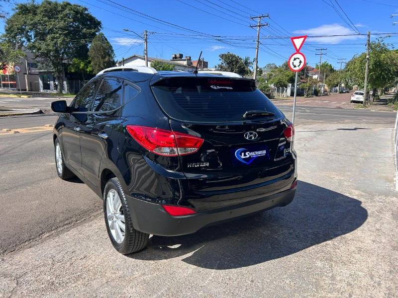 HYUNDAI IX35 GLS 2.0 16V 2WD FLEX AUT. 2012/2012 LS MULTIMARCAS VENÂNCIO AIRES / Carros no Vale