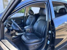 HYUNDAI IX35 GLS 2.0 16V 2WD FLEX AUT. 2012/2012 LS MULTIMARCAS VENÂNCIO AIRES / Carros no Vale