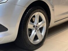 FORD FOCUS 2.0 FLEX 2012/2013 JM AUTOMÓVEIS VENÂNCIO AIRES / Carros no Vale