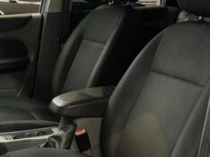 FORD FOCUS 2.0 FLEX 2012/2013 JM AUTOMÓVEIS VENÂNCIO AIRES / Carros no Vale