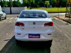 FIAT SIENA 1.0 EL 8V 2010/2011 CRUZEIRO MULTIMARCAS CRUZEIRO DO SUL / Carros no Vale