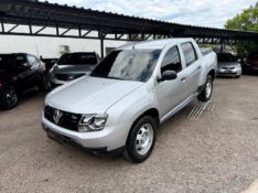 RENAULT DUSTER OROCH EXPRESS 1.6 FLEX 16V MEC. /2018 AR MULTIMARCAS VENÂNCIO AIRES / Carros no Vale