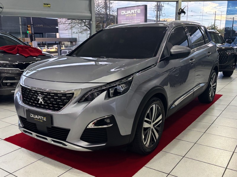 PEUGEOT 5008 GRIFFE PACK 1.6 TURBO 16V 2018/2019 DUARTE VEÍCULOS PORTO ALEGRE / Carros no Vale