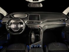 PEUGEOT 5008 GRIFFE PACK 1.6 TURBO 16V 2018/2019 DUARTE VEÍCULOS PORTO ALEGRE / Carros no Vale